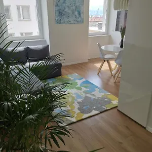 https://good-vibes-rijeka.primorje-gorskikotar.com