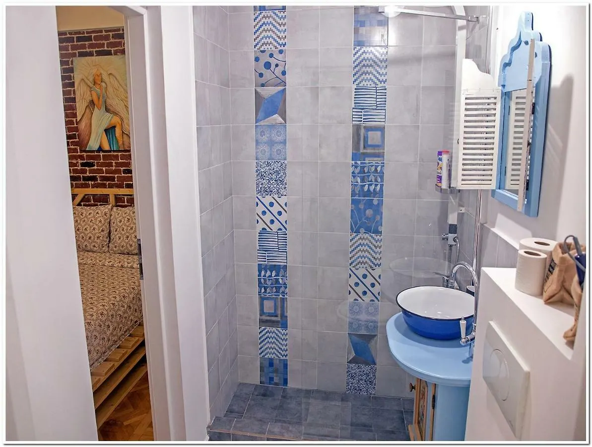 Skyview Old Town Apartment Bükreş
