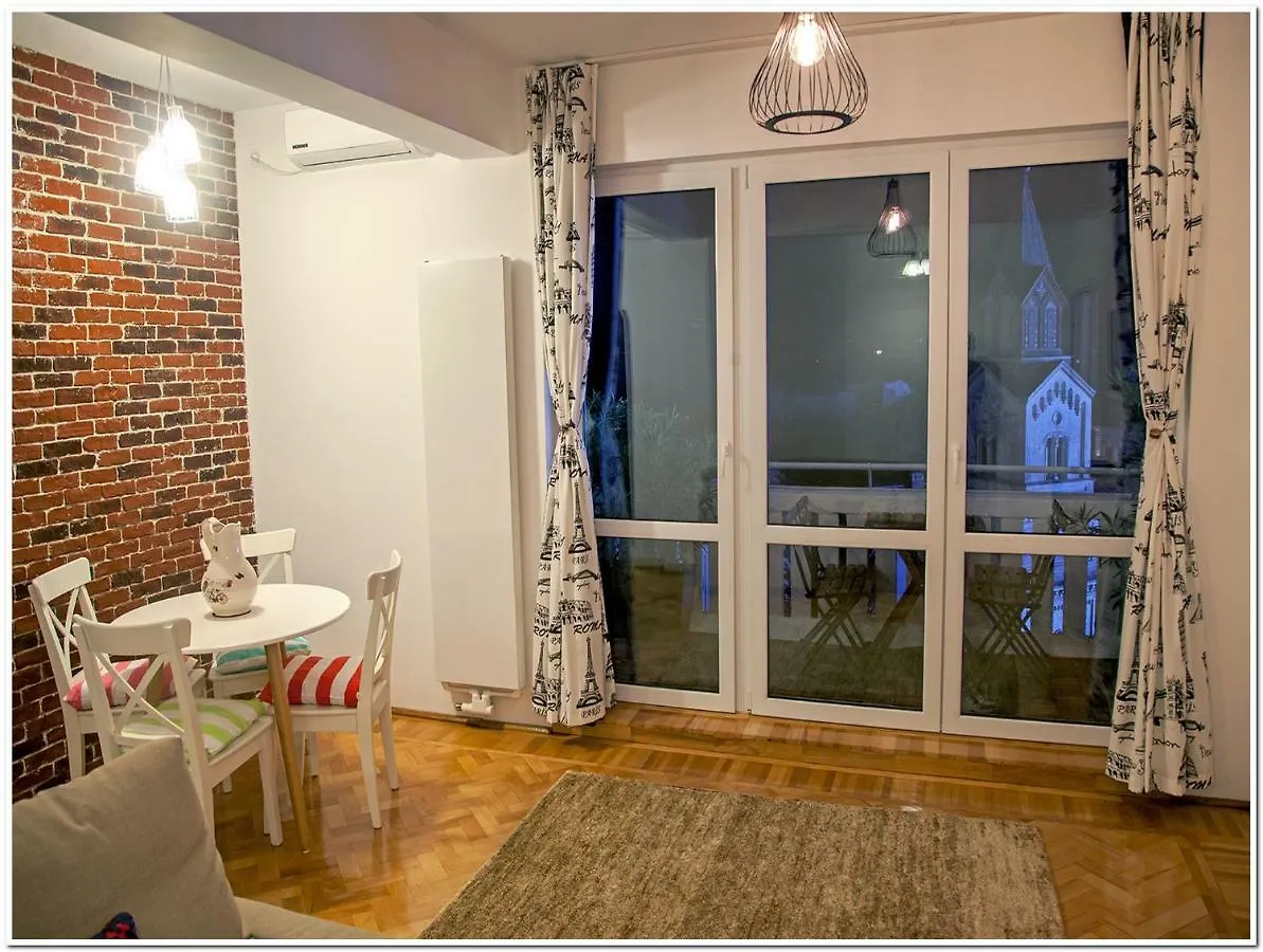 Skyview Old Town Apartment Bucharest 0*,